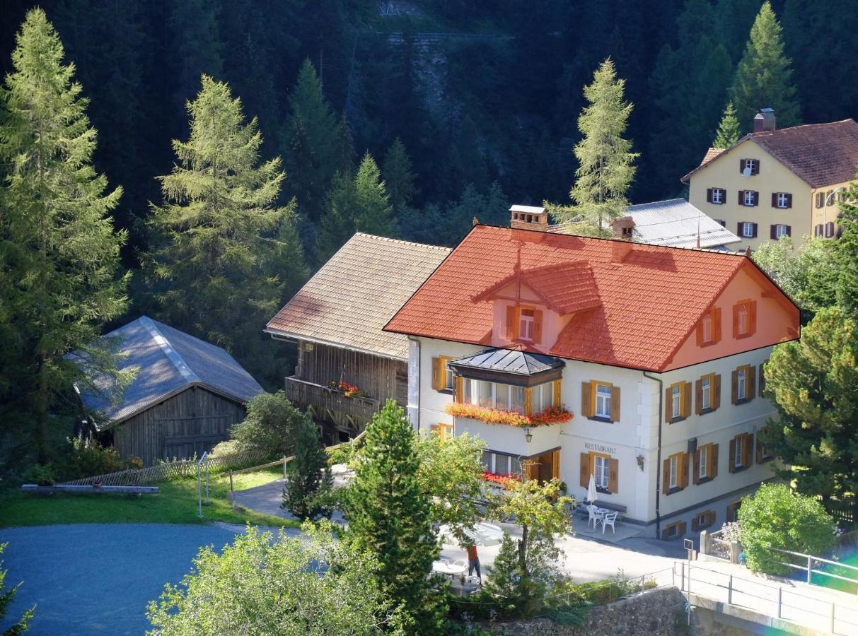 Haus La Punt, Savognin Apartment Rona Стая снимка
