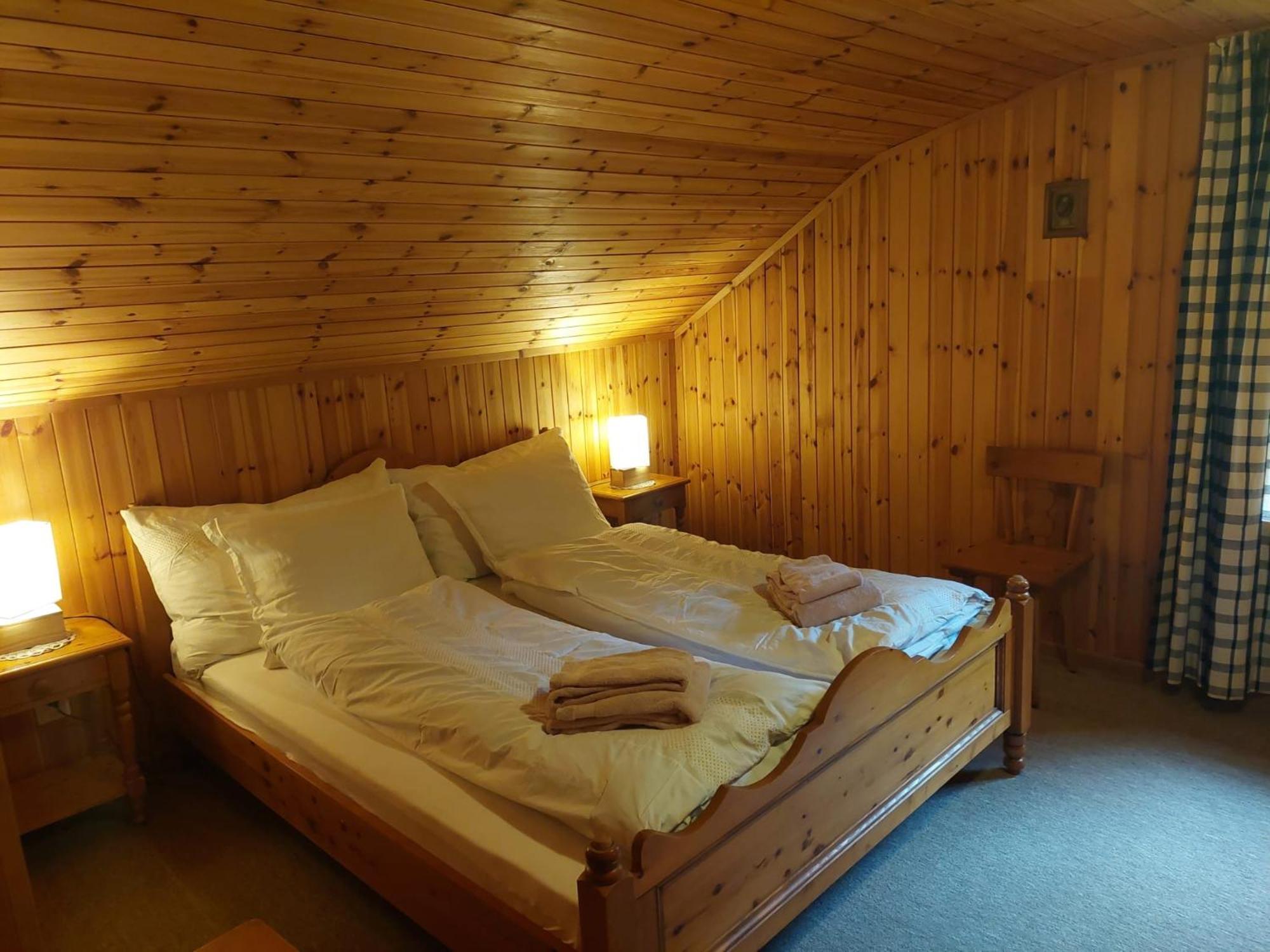 Haus La Punt, Savognin Apartment Rona Екстериор снимка