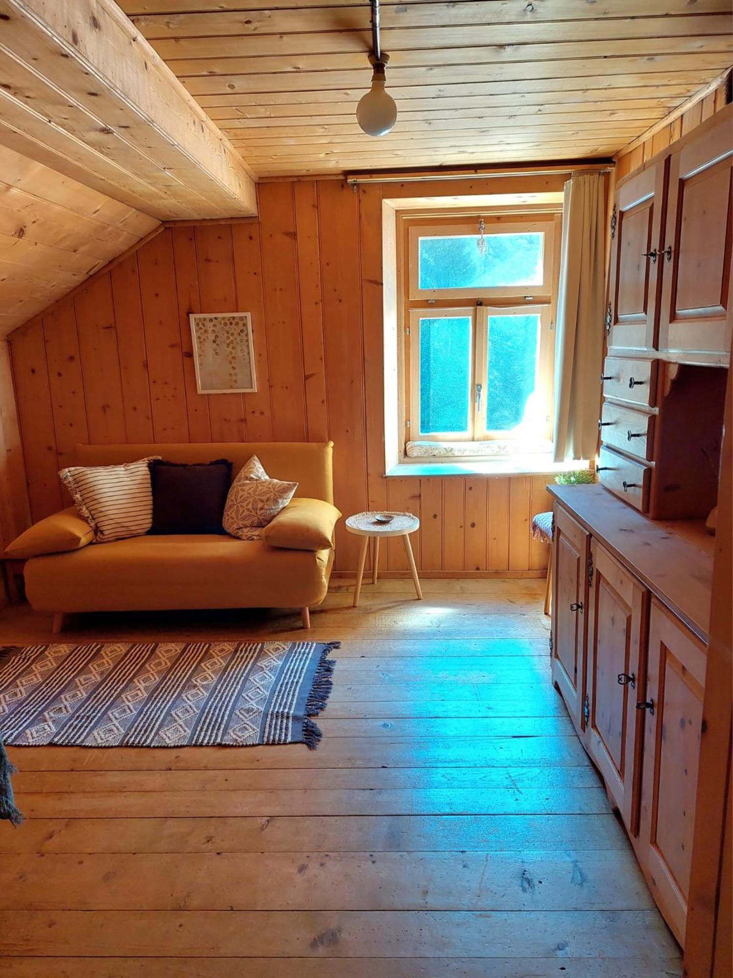 Haus La Punt, Savognin Apartment Rona Екстериор снимка