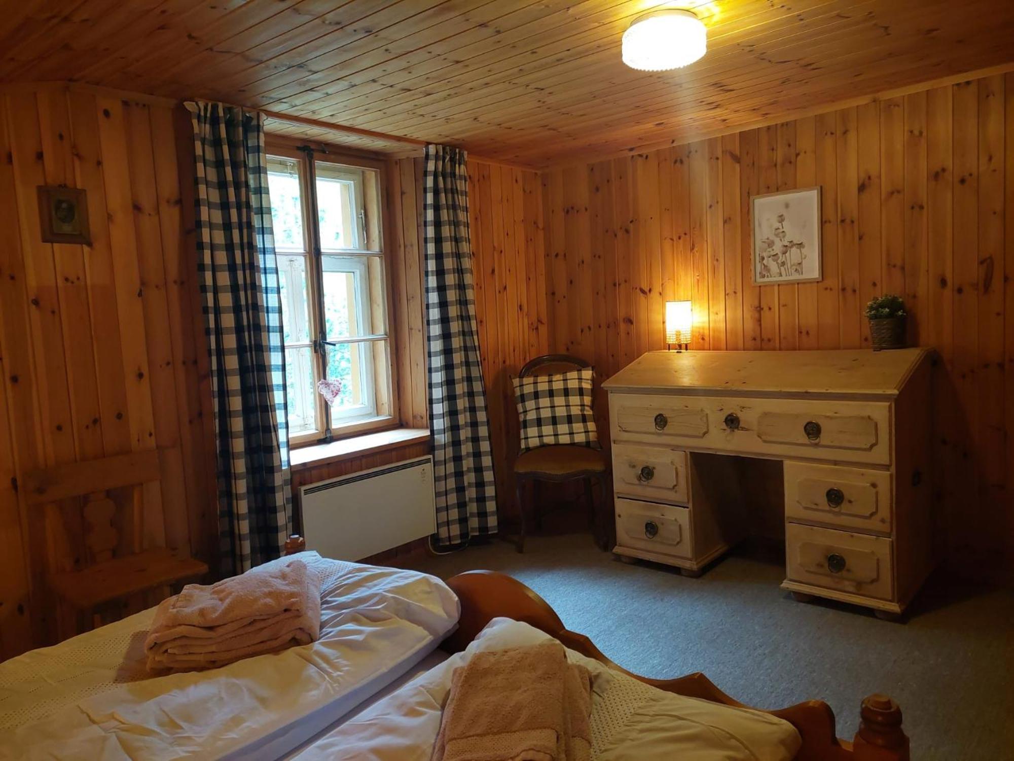 Haus La Punt, Savognin Apartment Rona Стая снимка